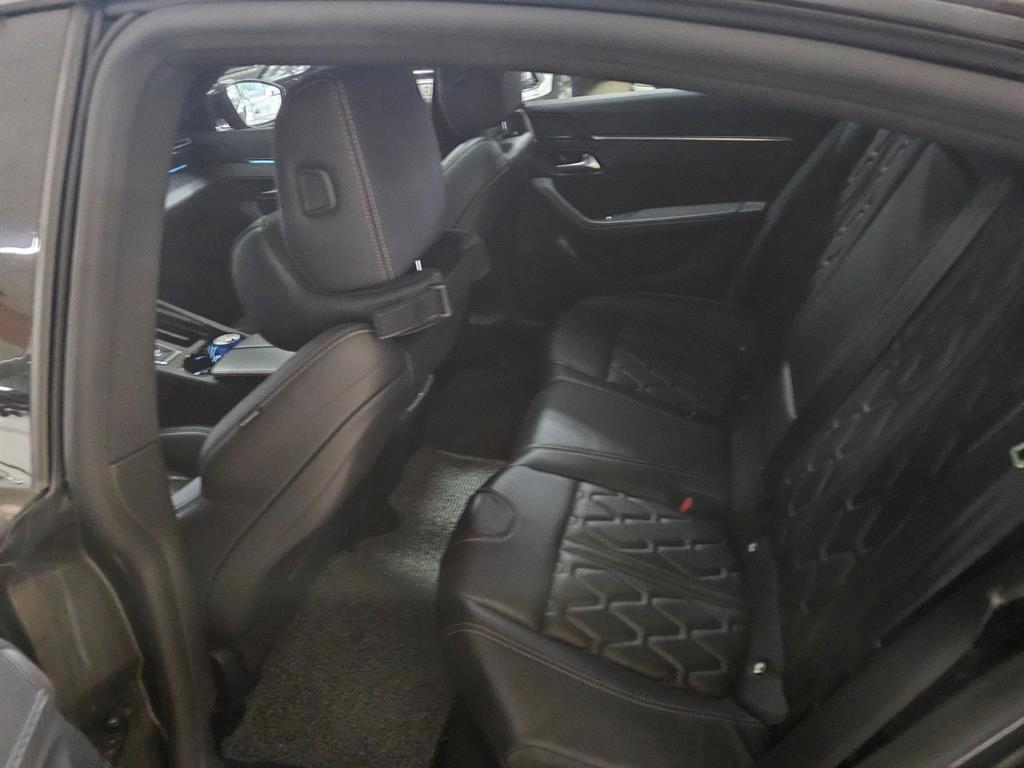 Peugeot 508 - Vista 6