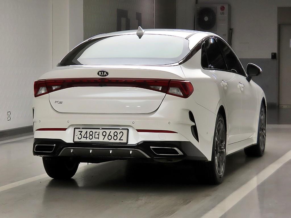 KIA K5 - Vista 4