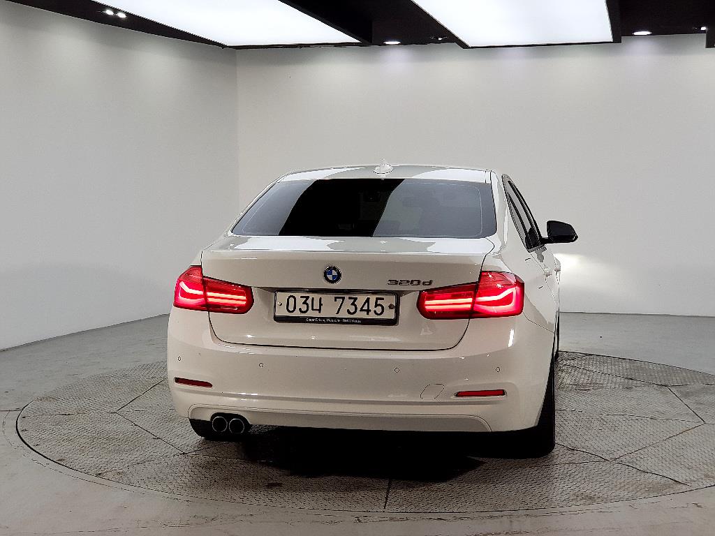 BMW 3 series - Vista 3