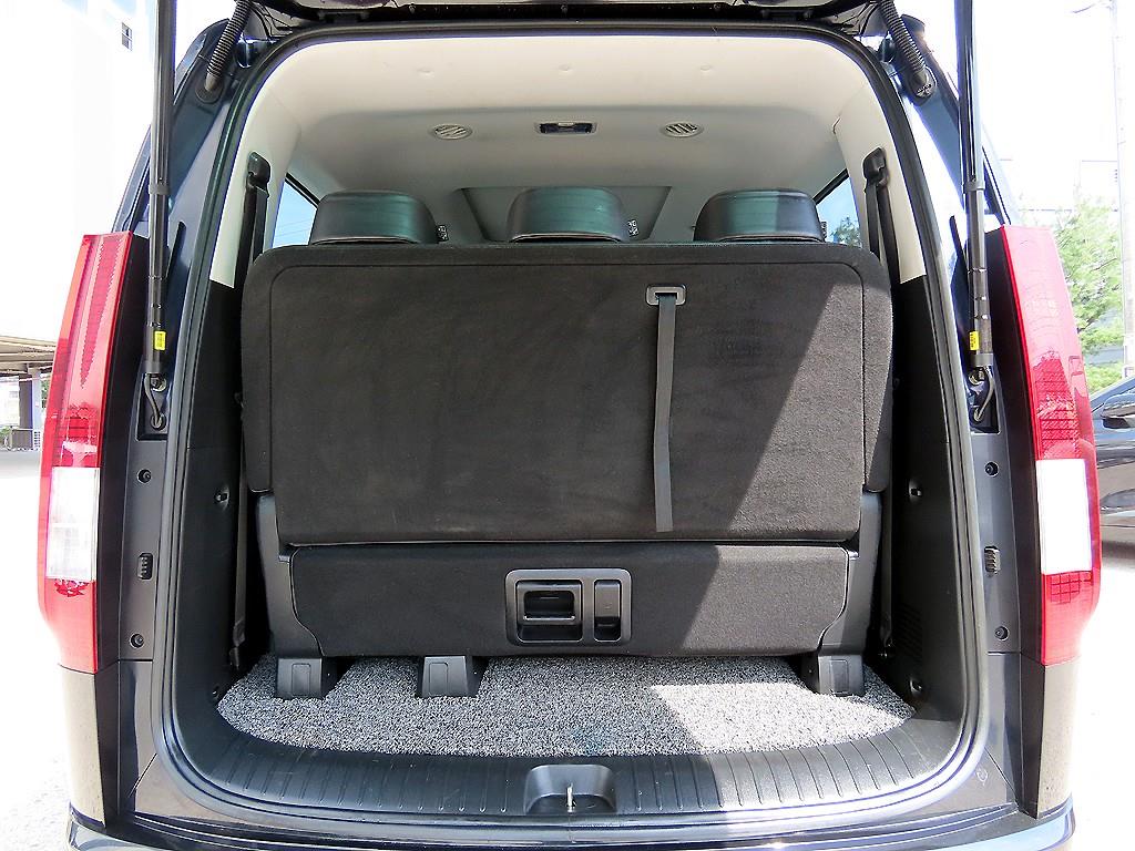 HYUNDAI Staria 2022 Gris - Importación desde Corea - HF Imports Iquique - Foto 16