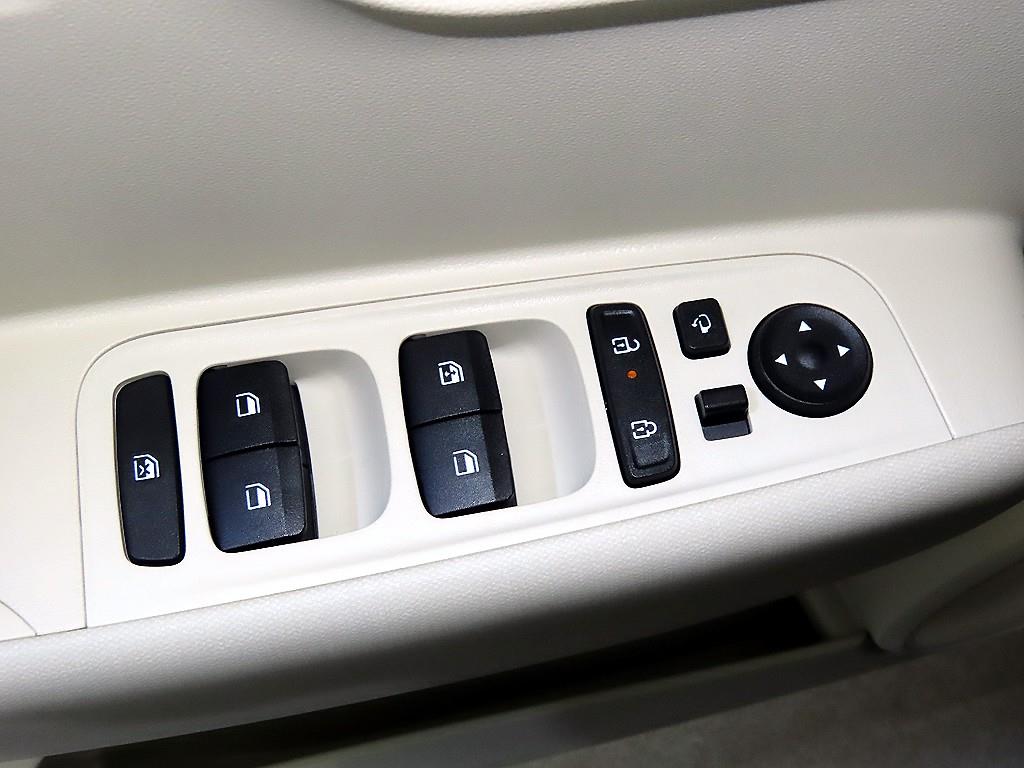 HYUNDAI Casper 2026 Negro - Importación desde Corea - HF Imports Iquique - Foto 13