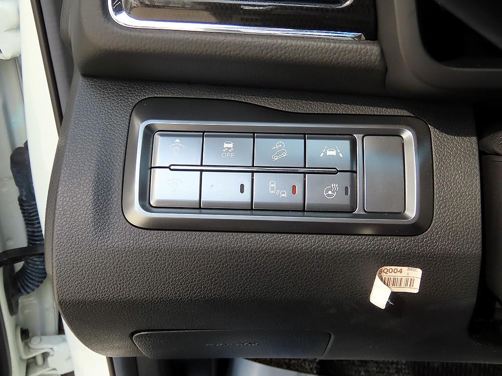 Ssangyong Tivoli - Vista 12