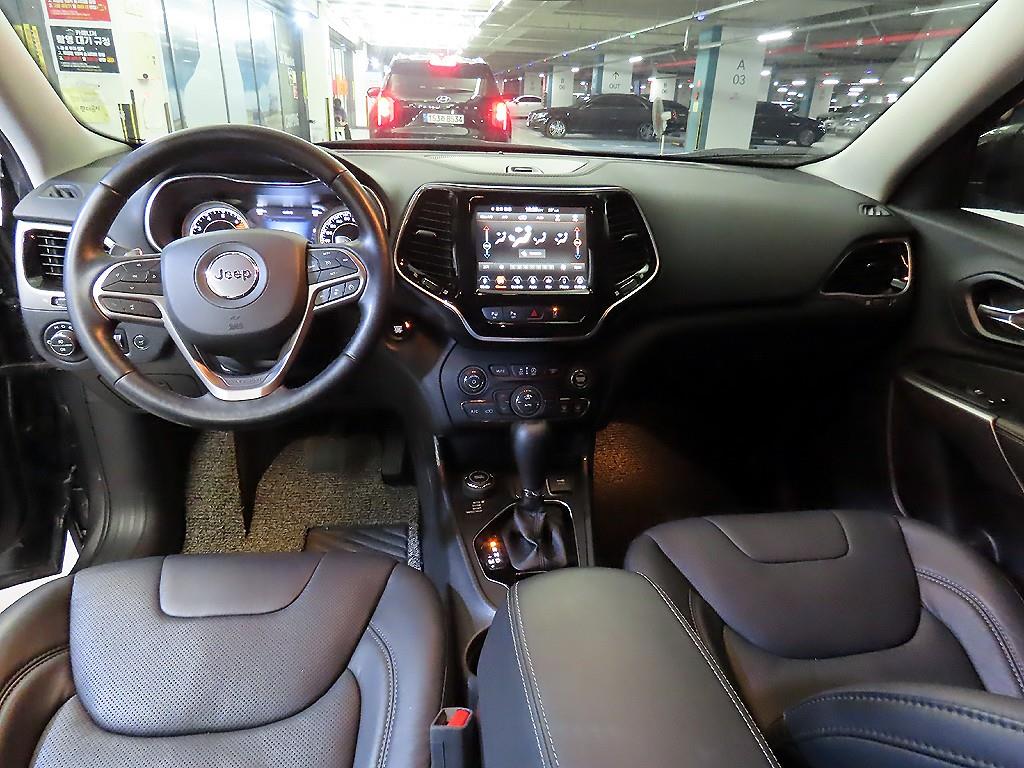 Jeep Cherokee - Vista 10