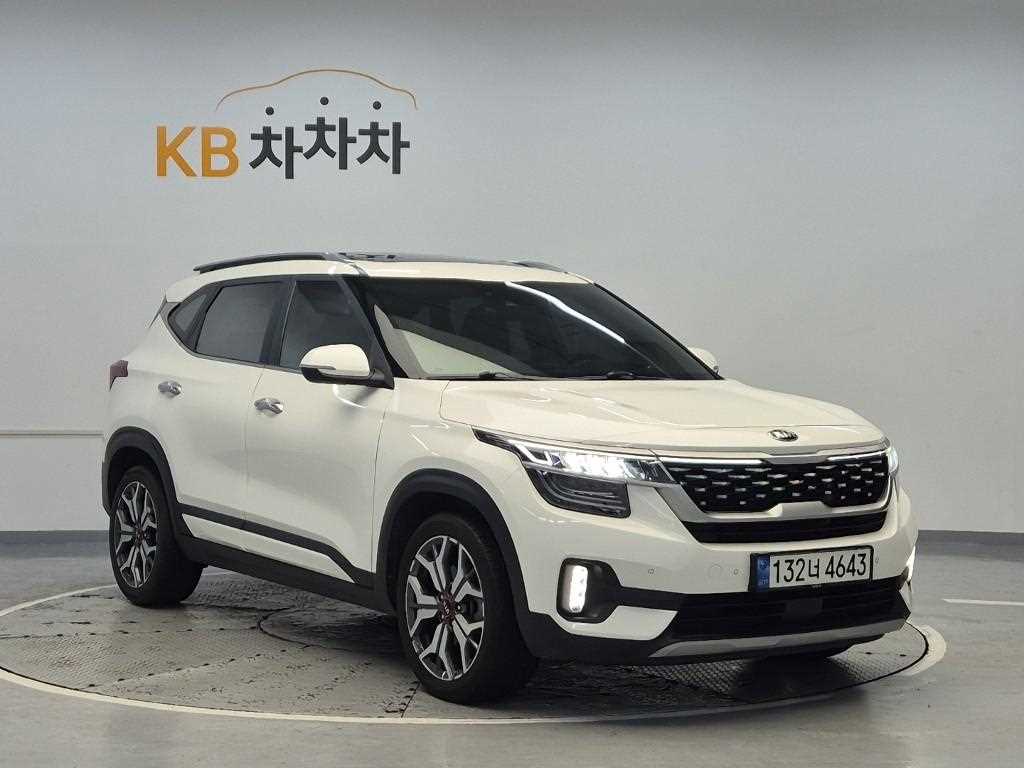 KIA Seltos - Vista 4