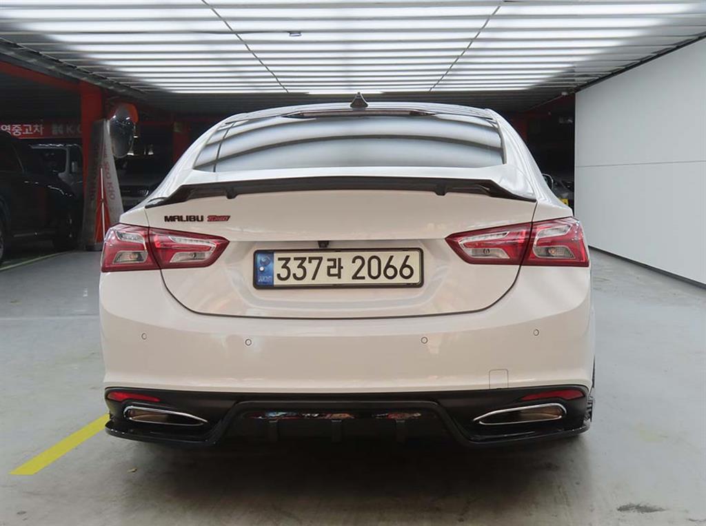 Chevrolet Malibu - Vista 3