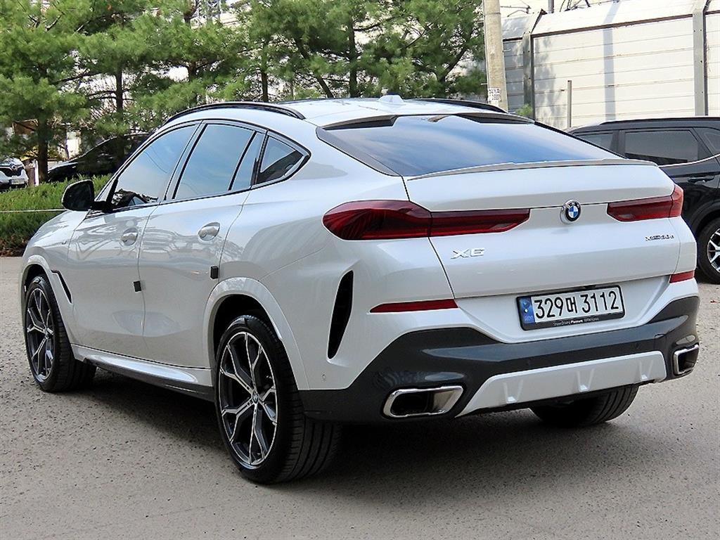 BMW X6 - Vista 3