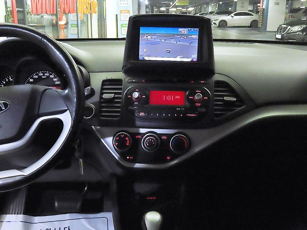 KIA Morning - Vista 11