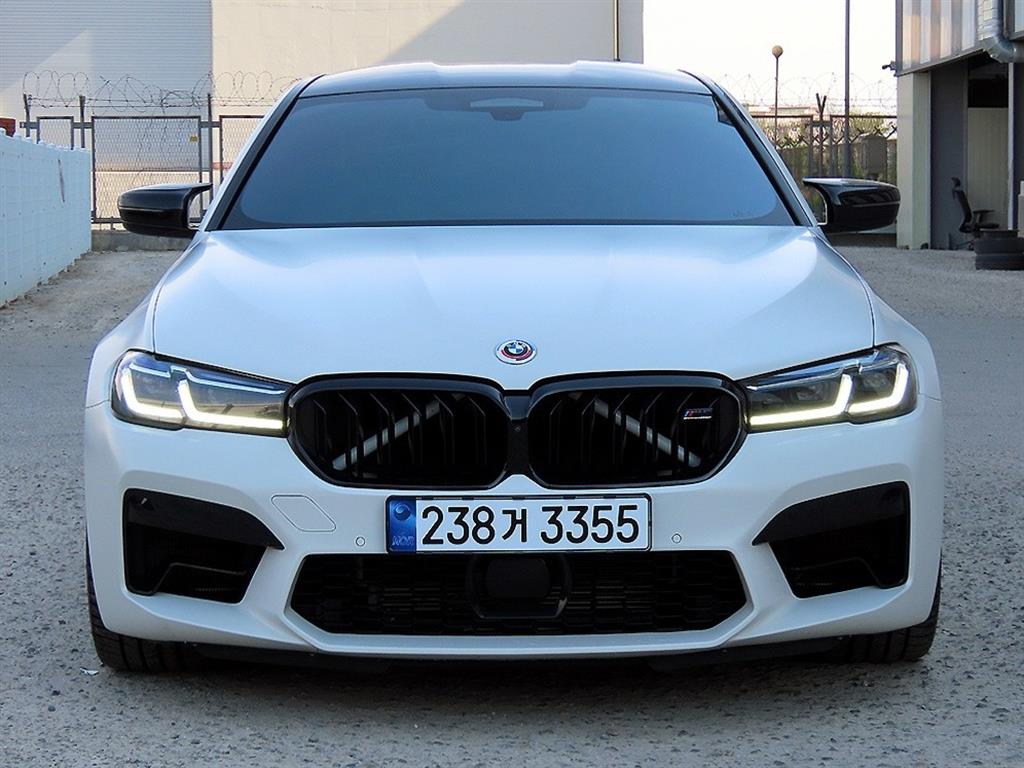 BMW 5 Series 2023 Blanco - Importación desde Corea - HF Imports Iquique - Foto 1