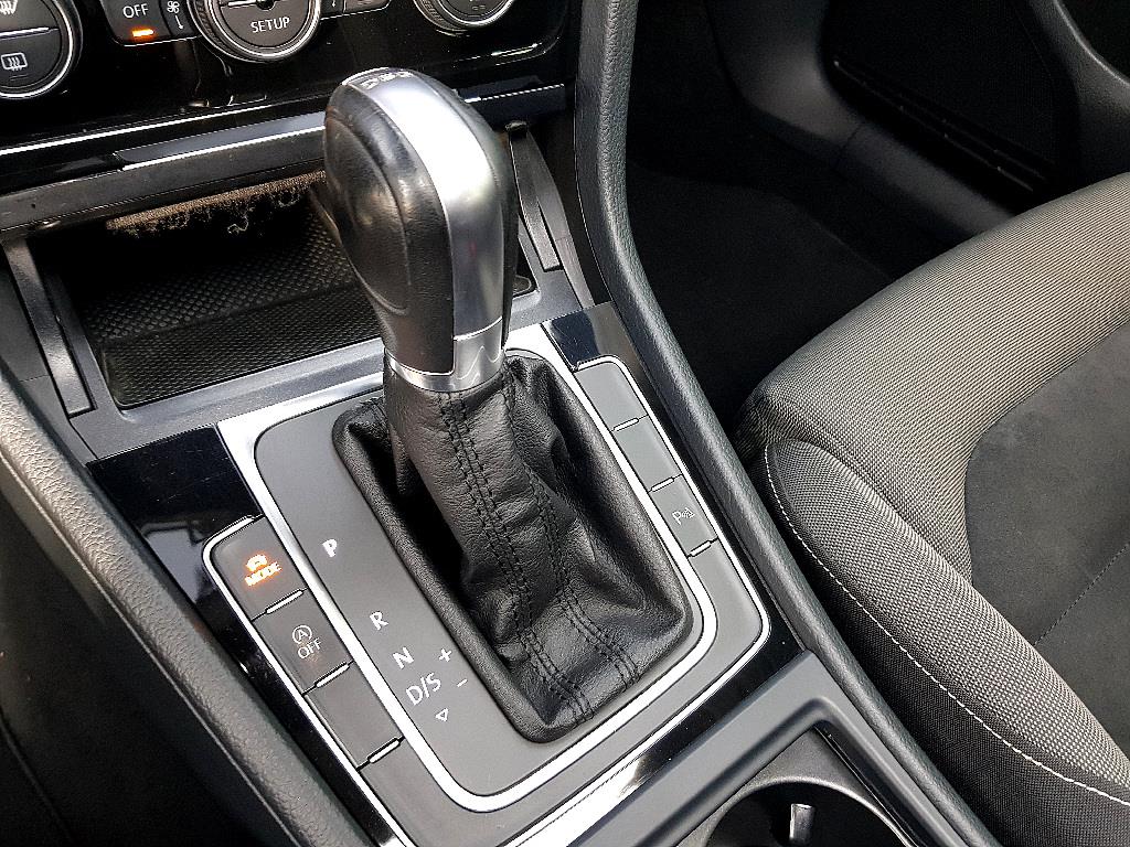 Volkswagen Golf 2013 Plateado - Importación desde Corea - HF Imports Iquique - Foto 13