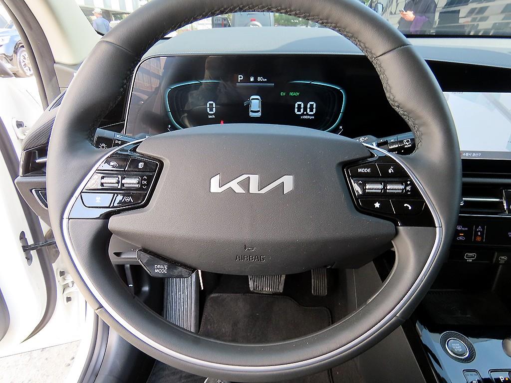 KIA Niro - Vista 8