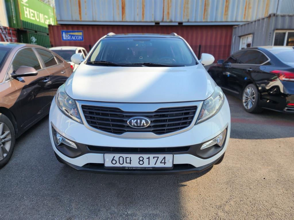 KIA Sportage 2013 Blanco - Importación desde Corea - HF Imports Iquique - Foto 1