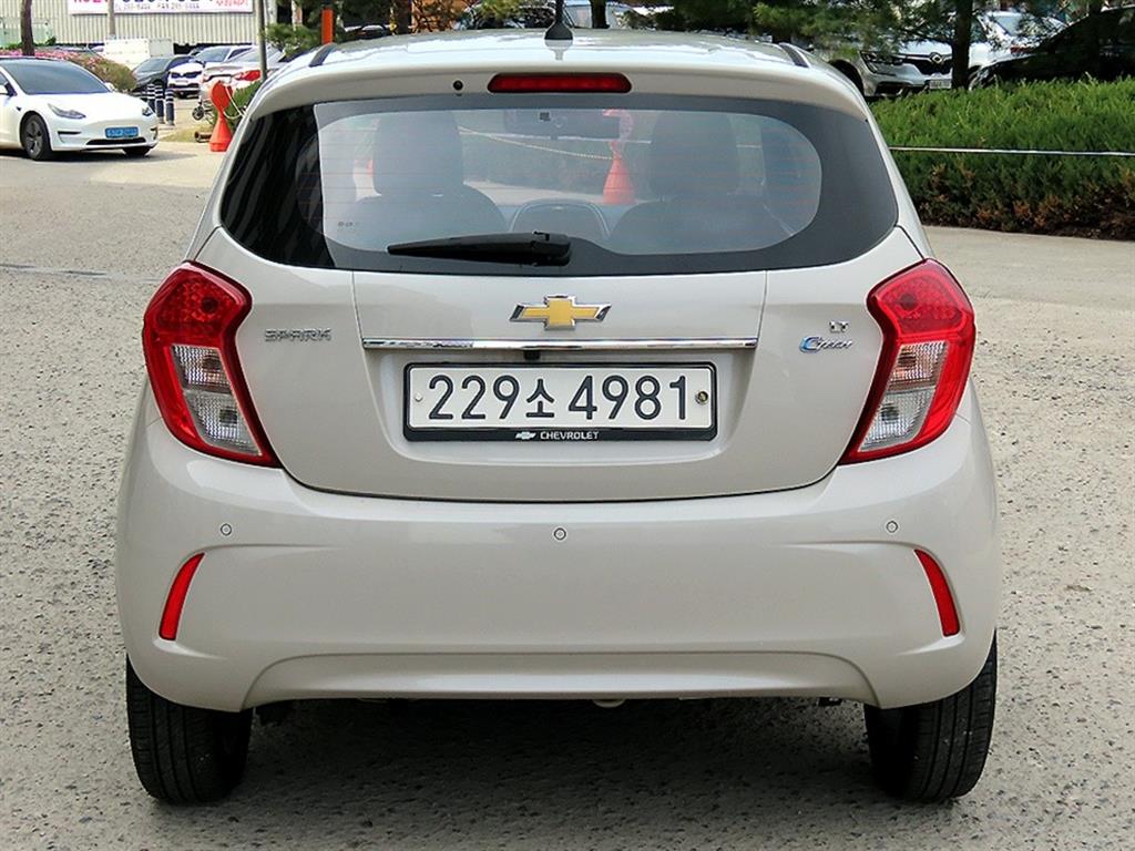 Chevrolet Spark - Vista 4