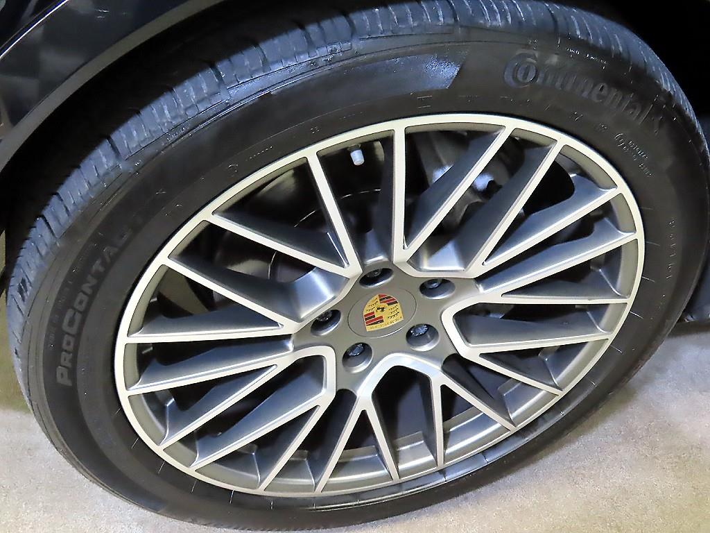 Porsche Cayenne 2022 Negro - Importación desde Corea - HF Imports Iquique - Foto 20