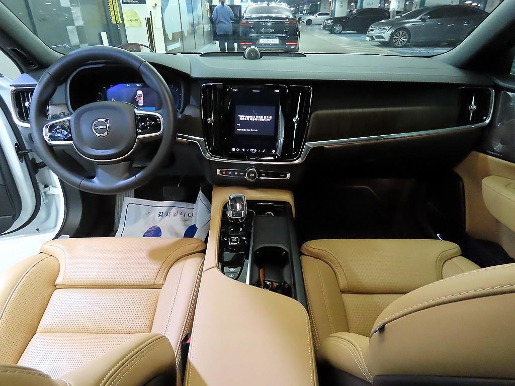 Volvo S90 - Vista 10