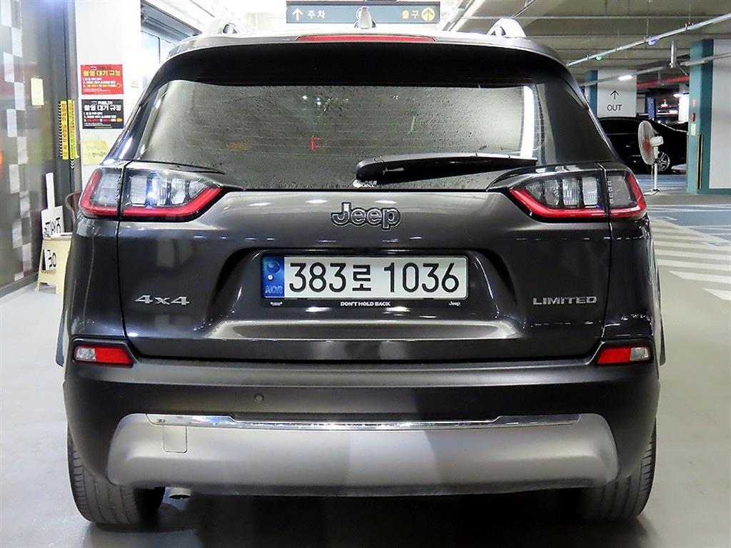 Jeep Cherokee - Vista 5