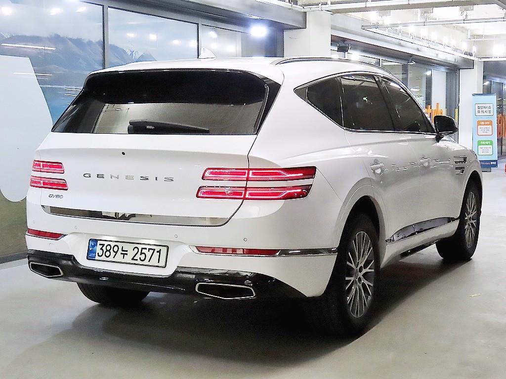 Genesis GV80 - Vista 4