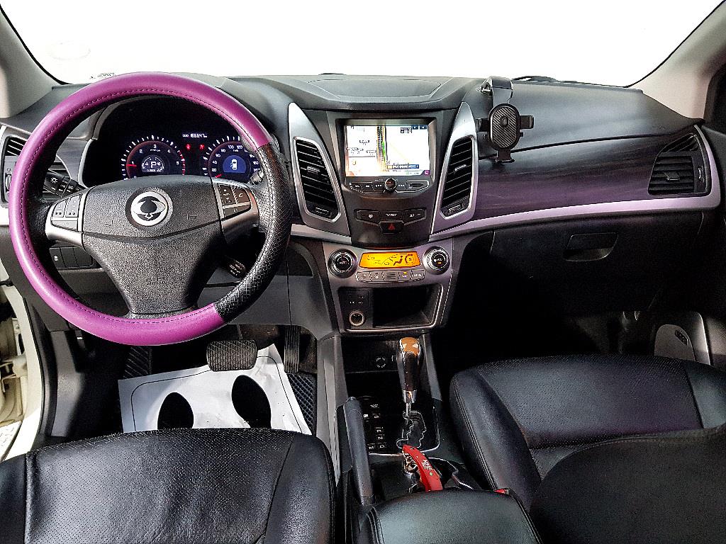 Ssangyong Korando - Vista 5