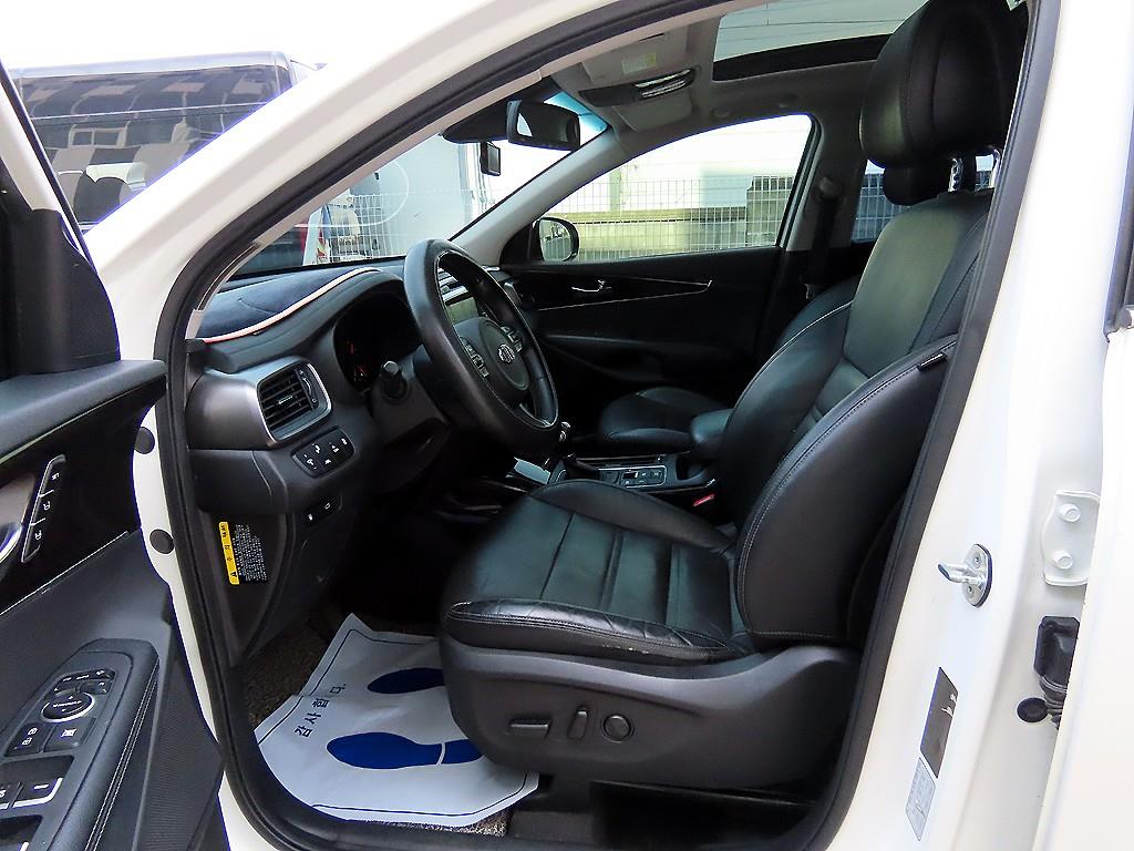 KIA Sorento - Vista 5