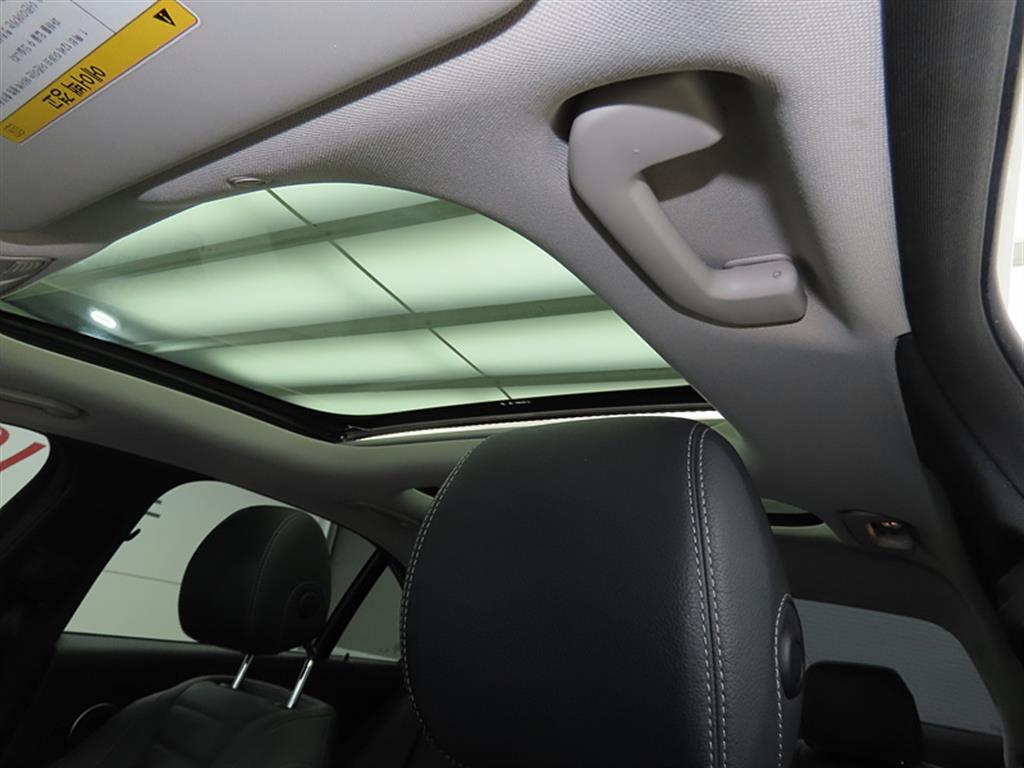 Mercedes Benz E class 2017 Blanco - Importación desde Corea - HF Imports Iquique - Foto 18