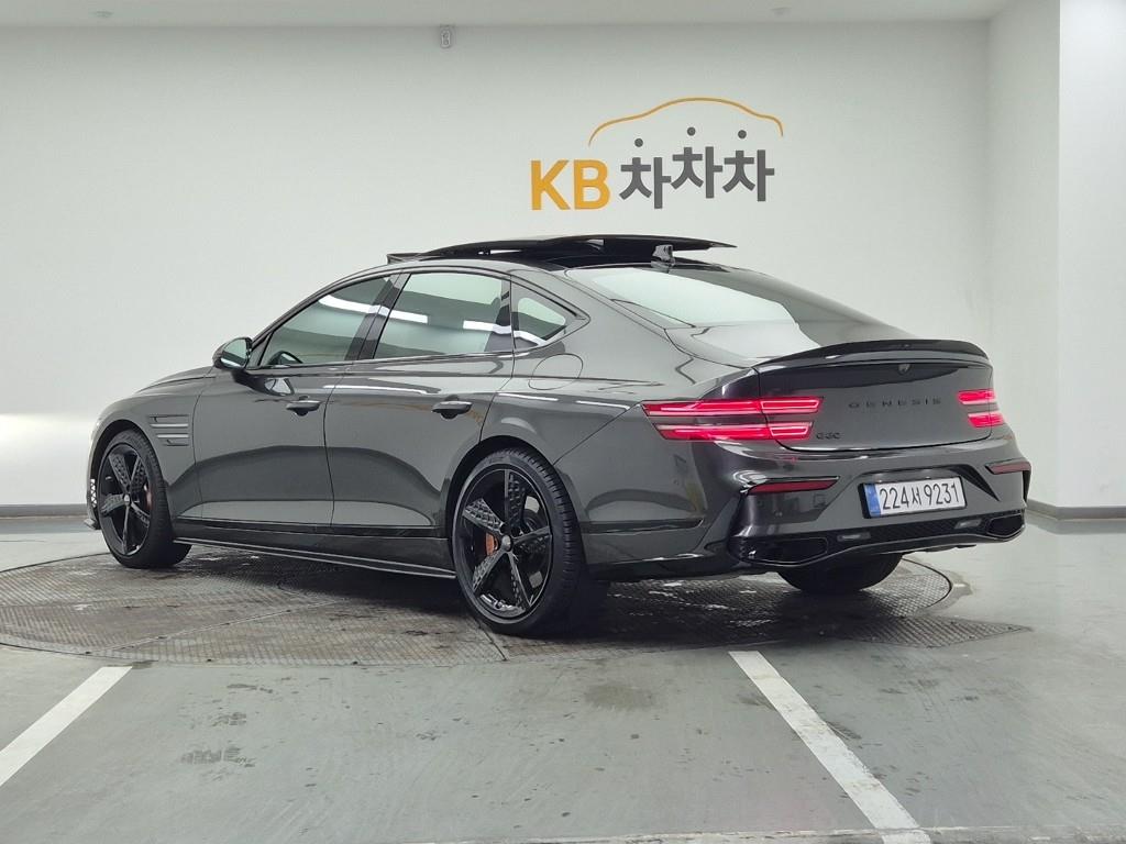 Genesis G80 - Vista 3