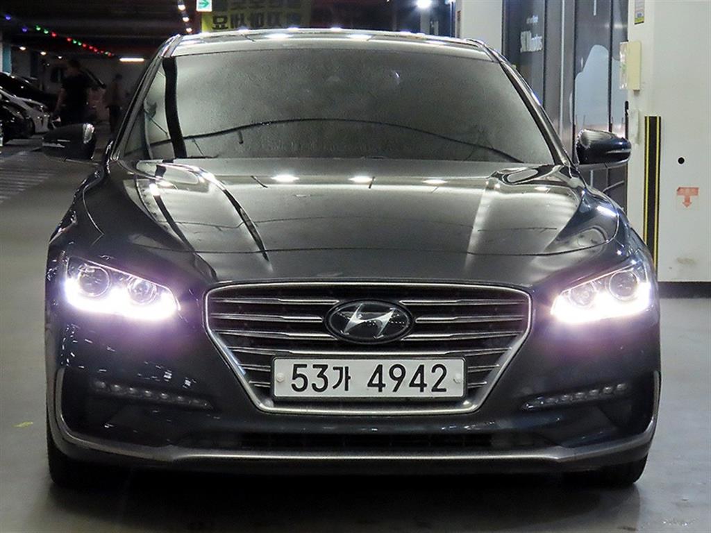 HYUNDAI Grandeur - Vista 2