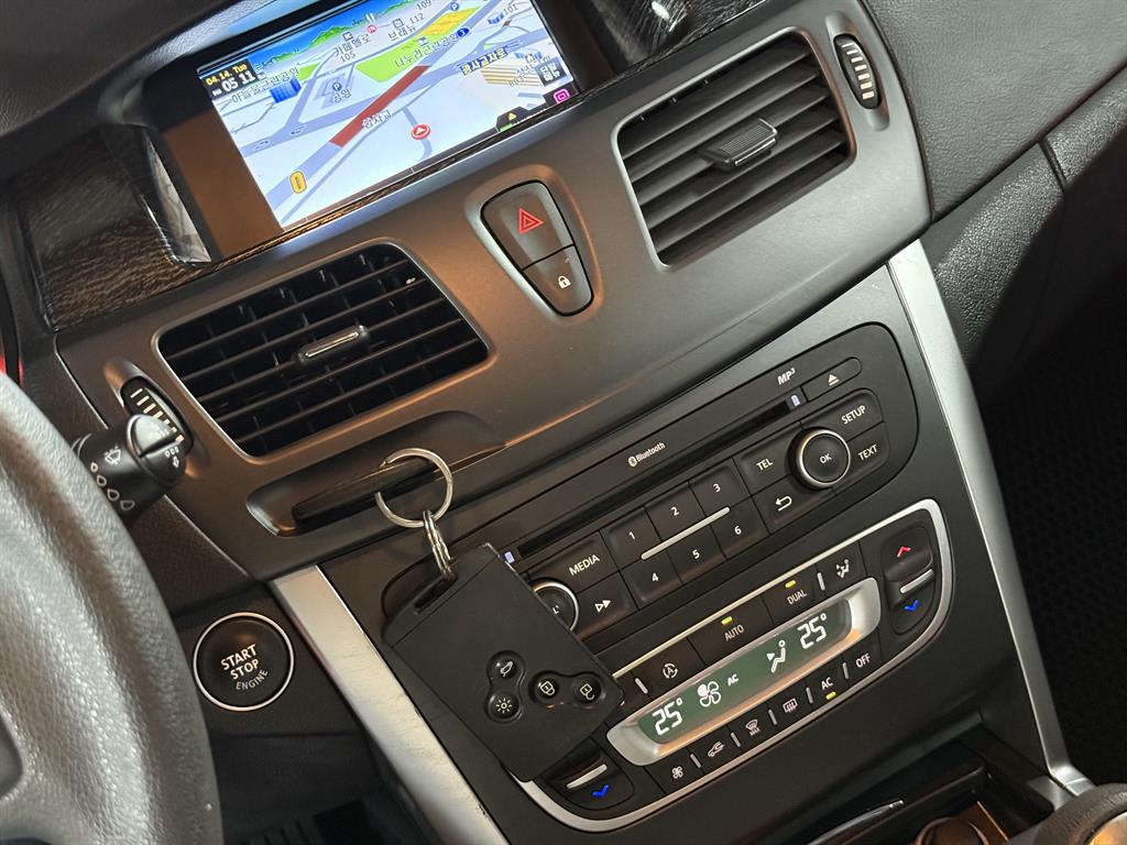 SAMSUNG SM5 2013 Negro - Importación desde Corea - HF Imports Iquique - Foto 17