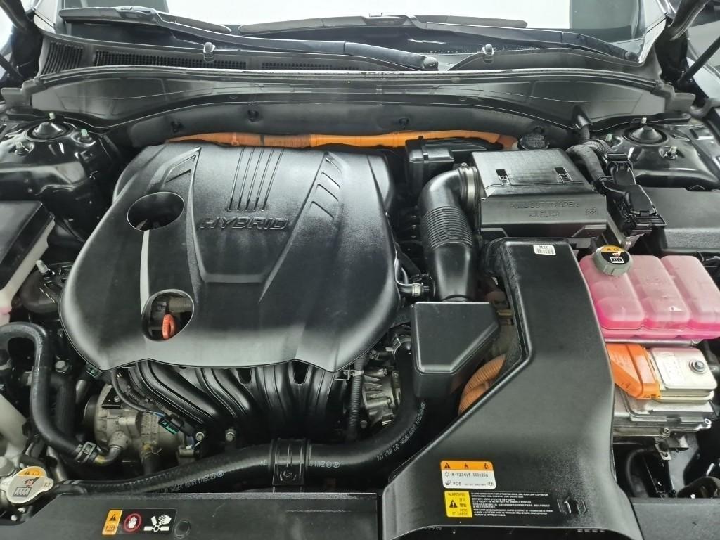 HYUNDAI Grandeur - Vista 5