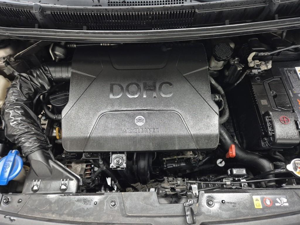 KIA Morning - Vista 5