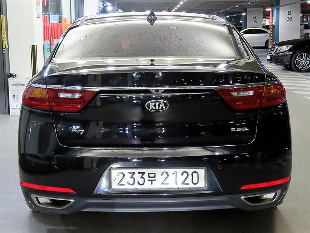 KIA K7 - Vista 5