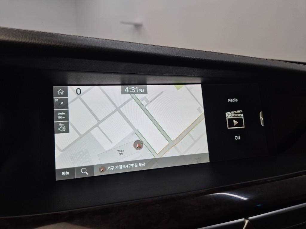 Genesis G90 2019 Negro - Importación desde Corea - HF Imports Iquique - Foto 13