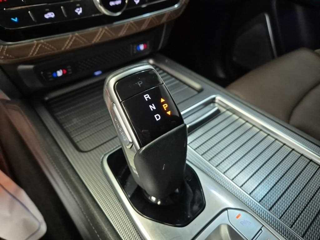 Ssangyong Rexton - Vista 8