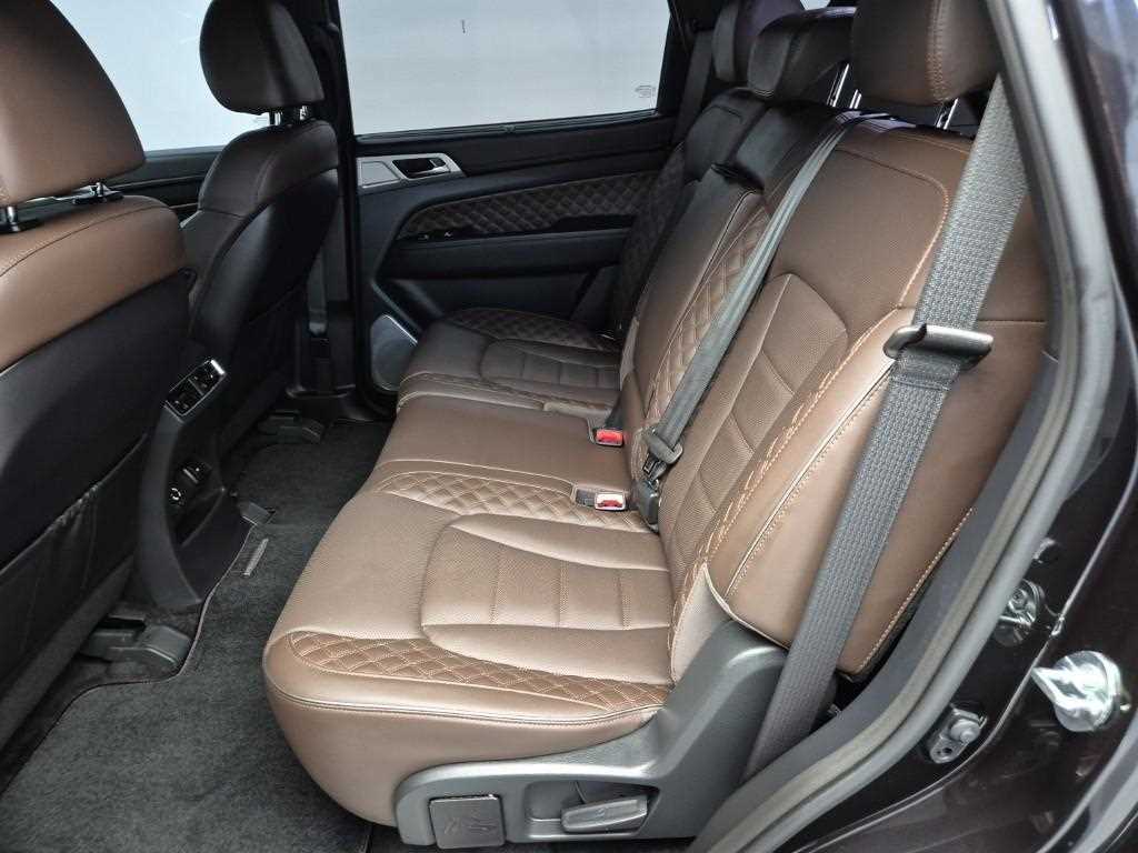 Ssangyong Rexton - Vista 12