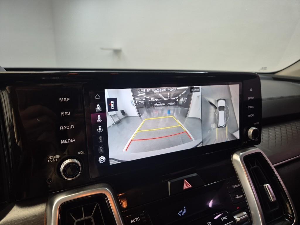 KIA Sorento - Vista 8