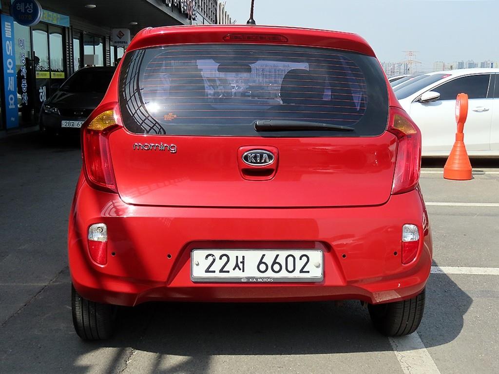 KIA Morning - Vista 4