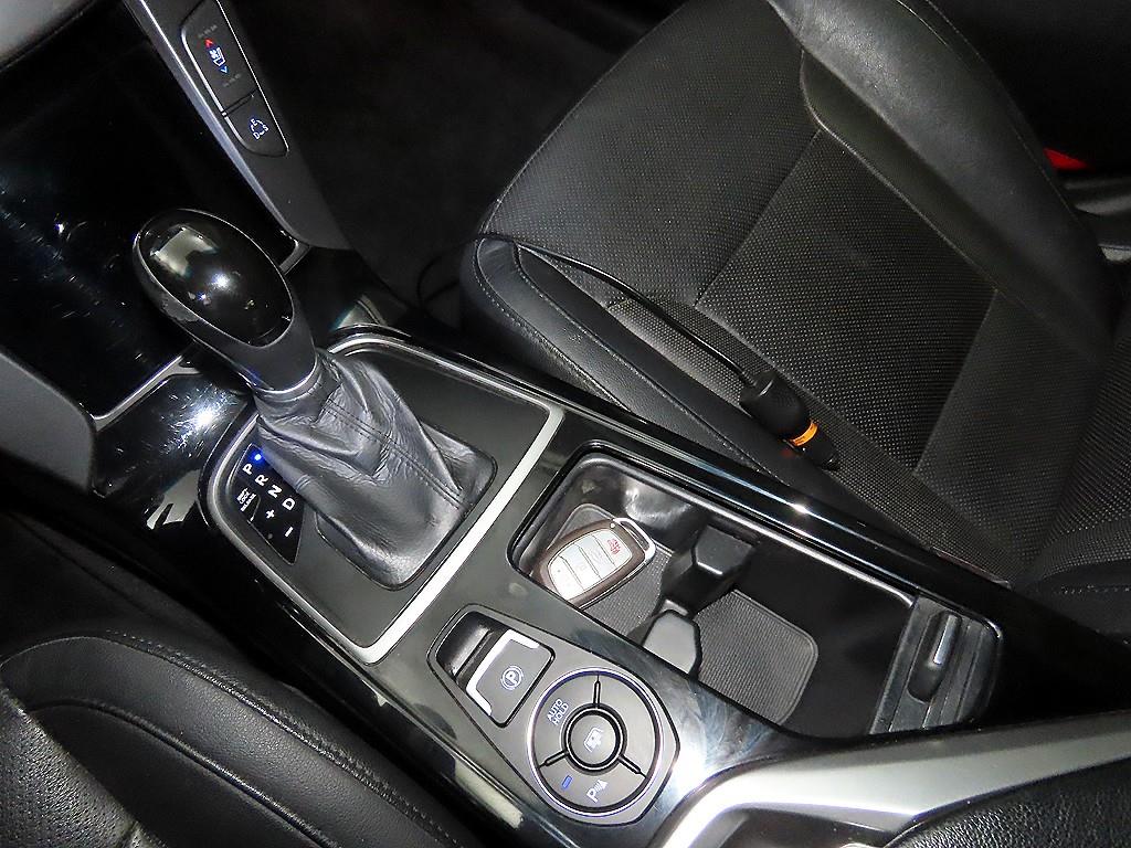 HYUNDAI i40 - Vista 12