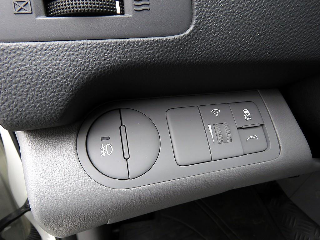 HYUNDAI Starex - Vista 10