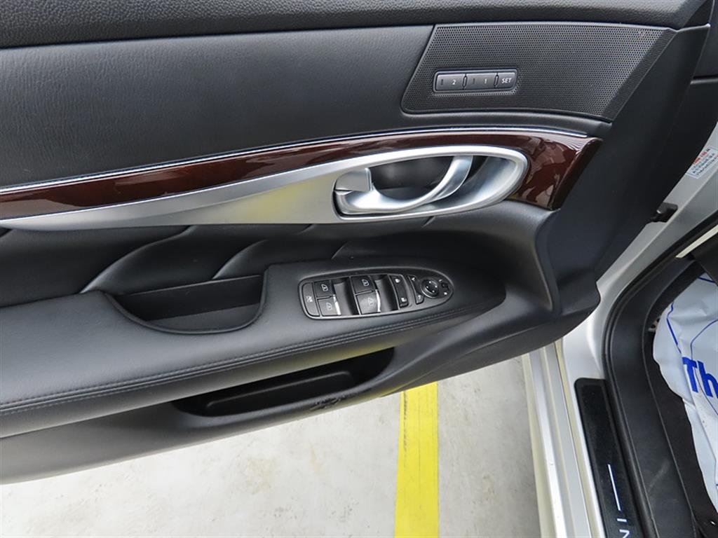 Infiniti M 2011 Plateado - Importación desde Corea - HF Imports Iquique - Foto 13