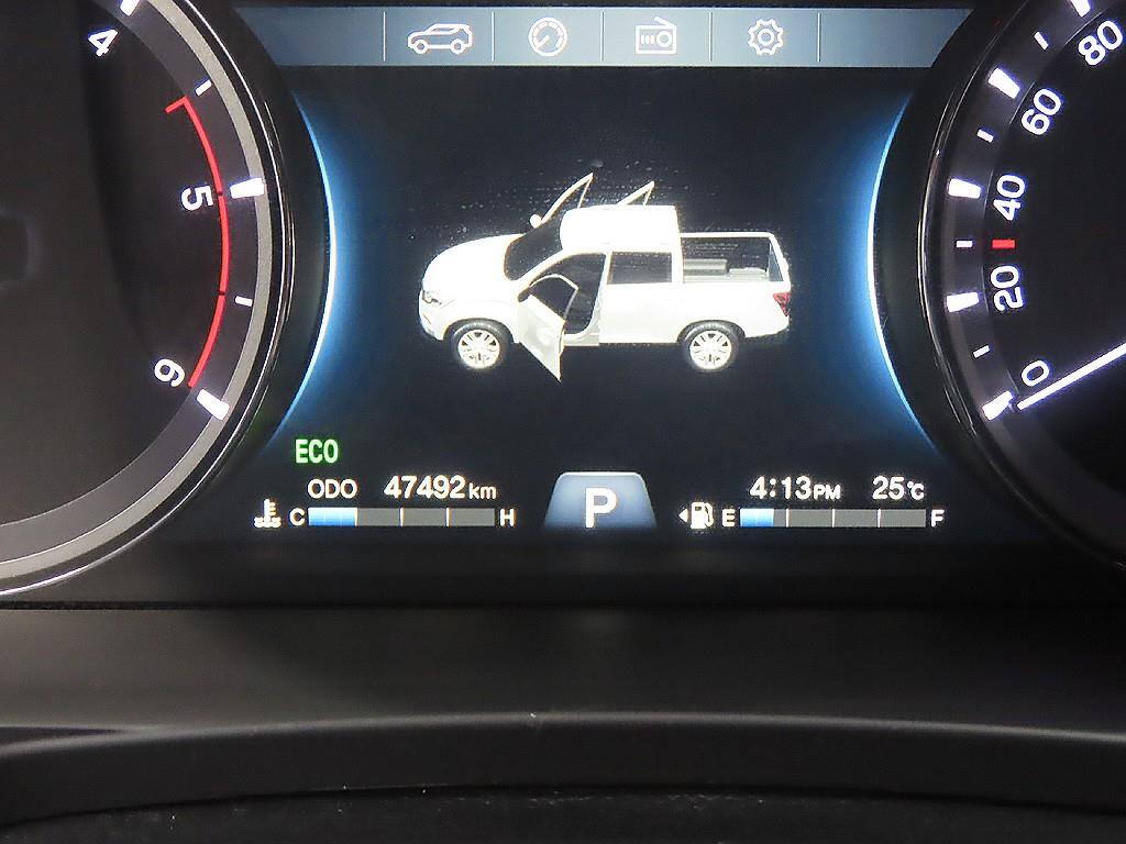 Ssangyong Rexton - Vista 11