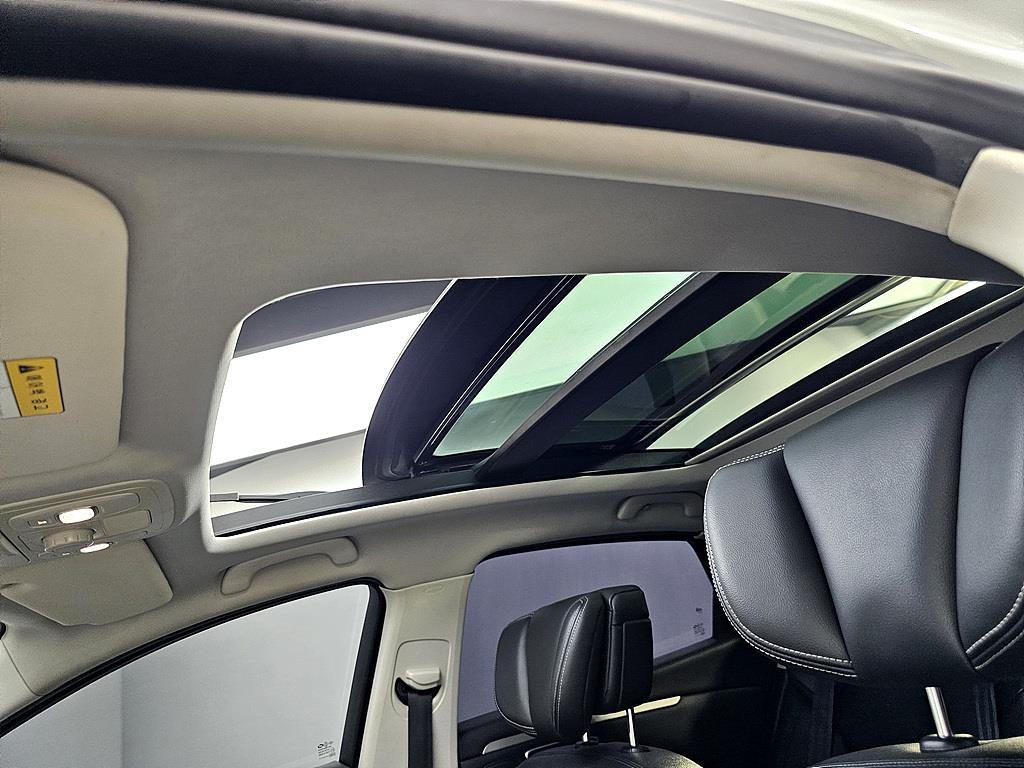 SAMSUNG SM6 - Vista 12