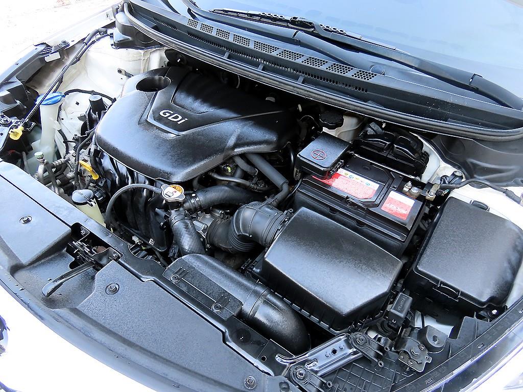 KIA K3 2013 Blanco - Importación desde Corea - HF Imports Iquique - Foto 18