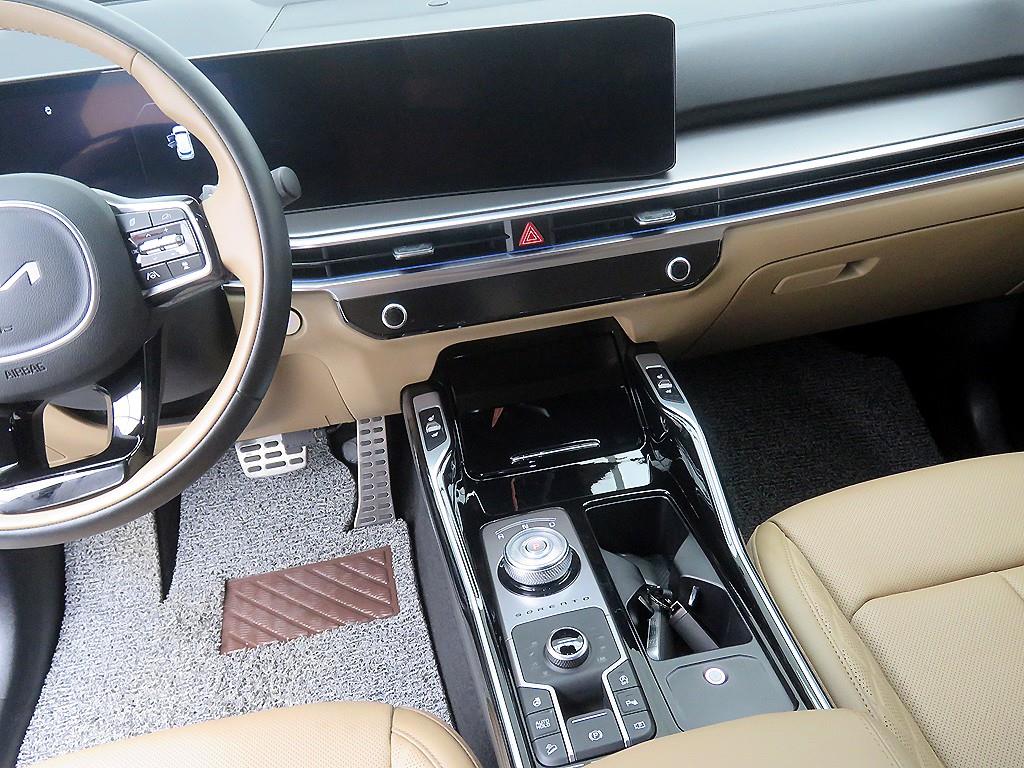 KIA Sorento - Vista 11