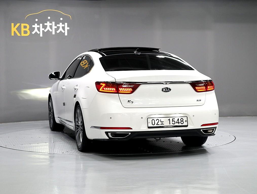 KIA K7 - Vista 4