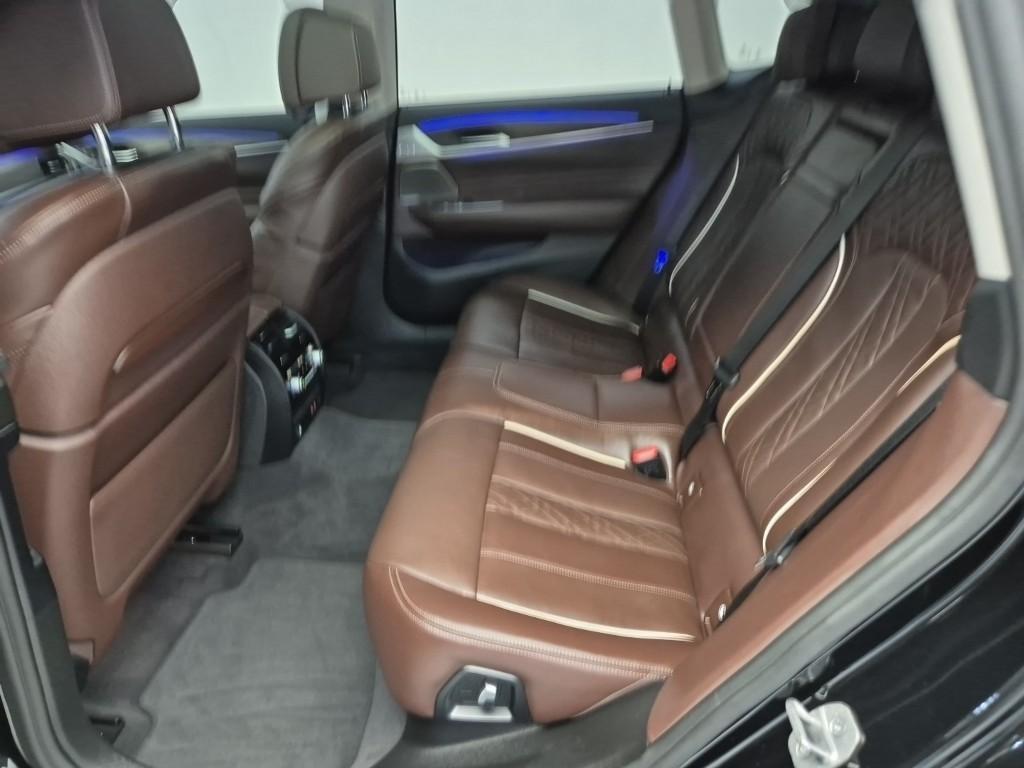 BMW Gran Turismo - Vista 12