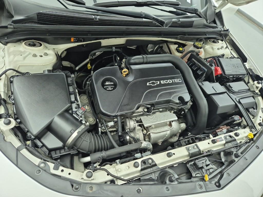 Chevrolet Malibu - Vista 6