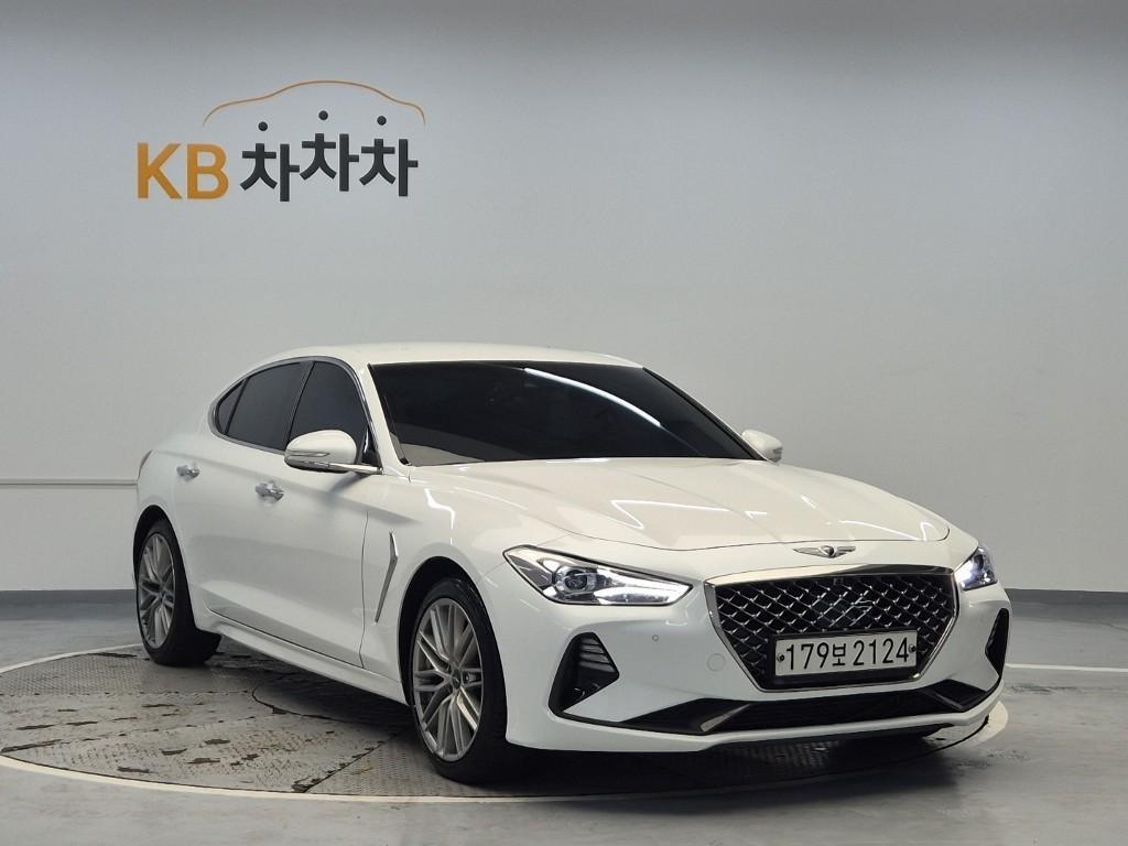 Genesis G70 - Vista 4