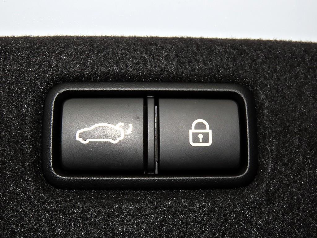 Genesis G70 2019 - Importación desde Corea - HF Imports Iquique - Foto 17