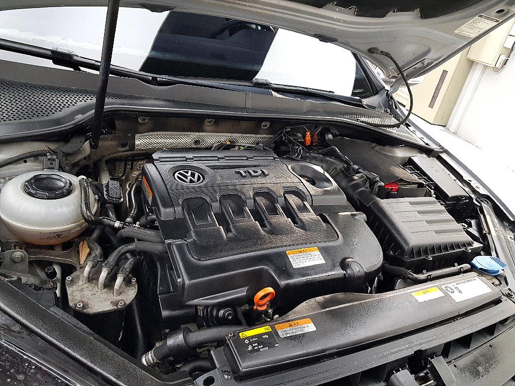 Volkswagen Golf - Vista 6