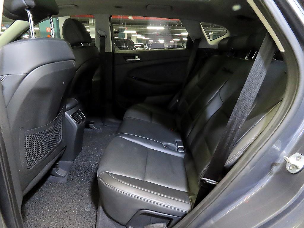HYUNDAI Tucson - Vista 7