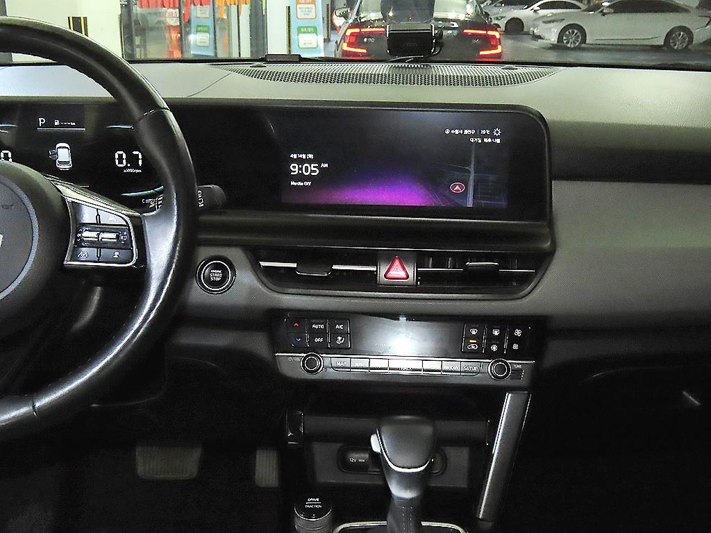 KIA Seltos - Vista 10