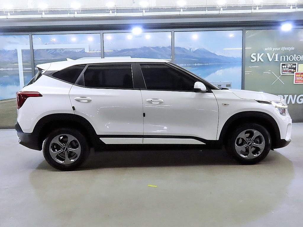 KIA Seltos - Vista 2